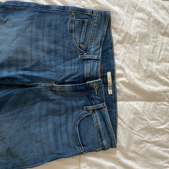 ⭐️2/20$ - LEVIS 711 Skinny Blue Demin - Picture 2 of 4